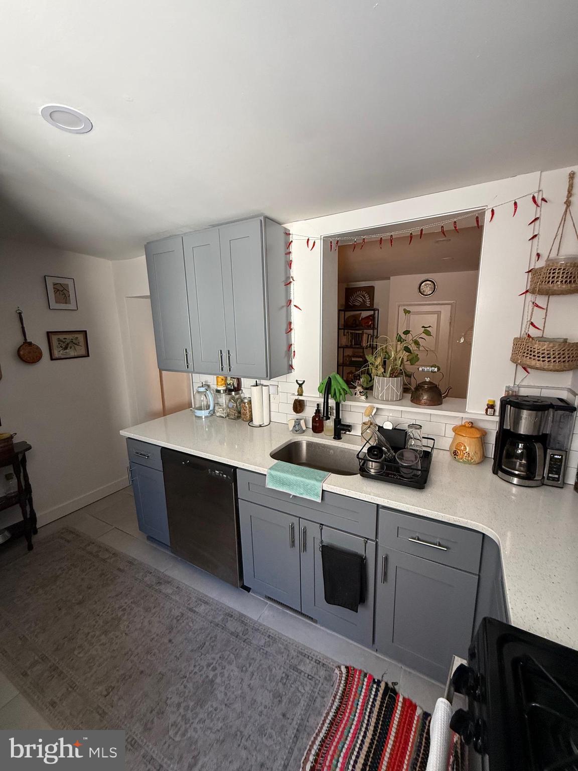 2165 E DAUPHIN STREET