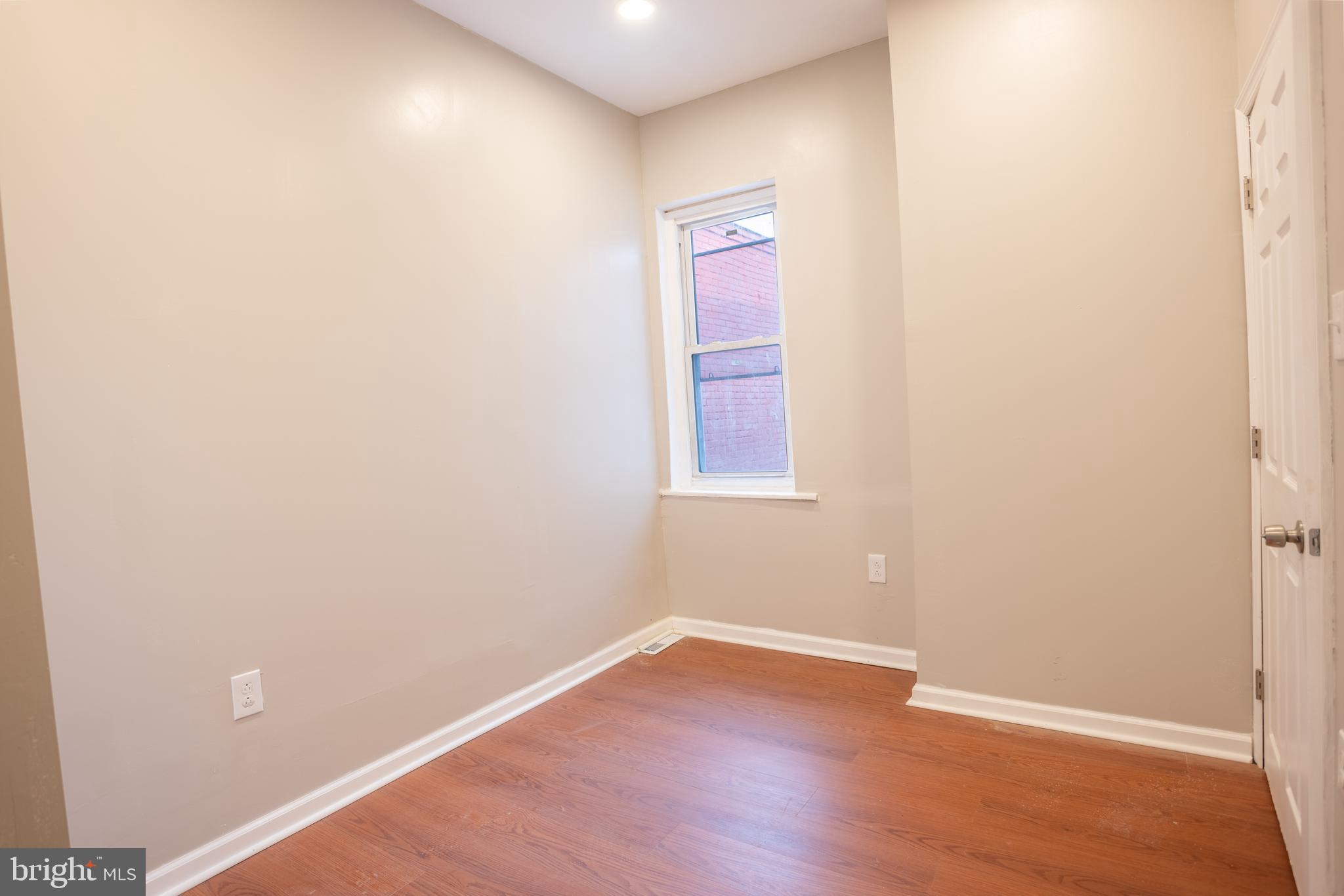 2337 N COLORADO STREET