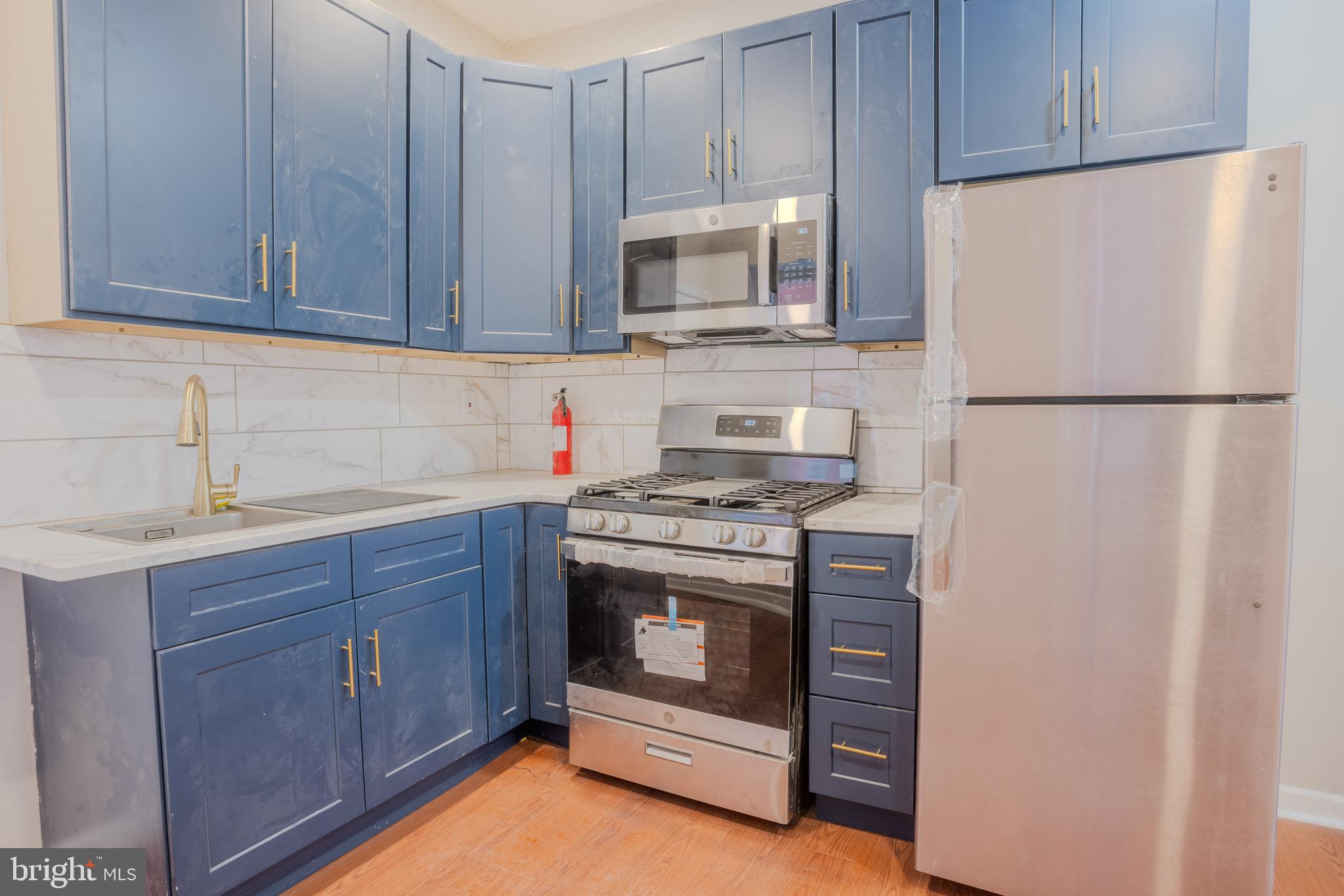 2337 N COLORADO STREET