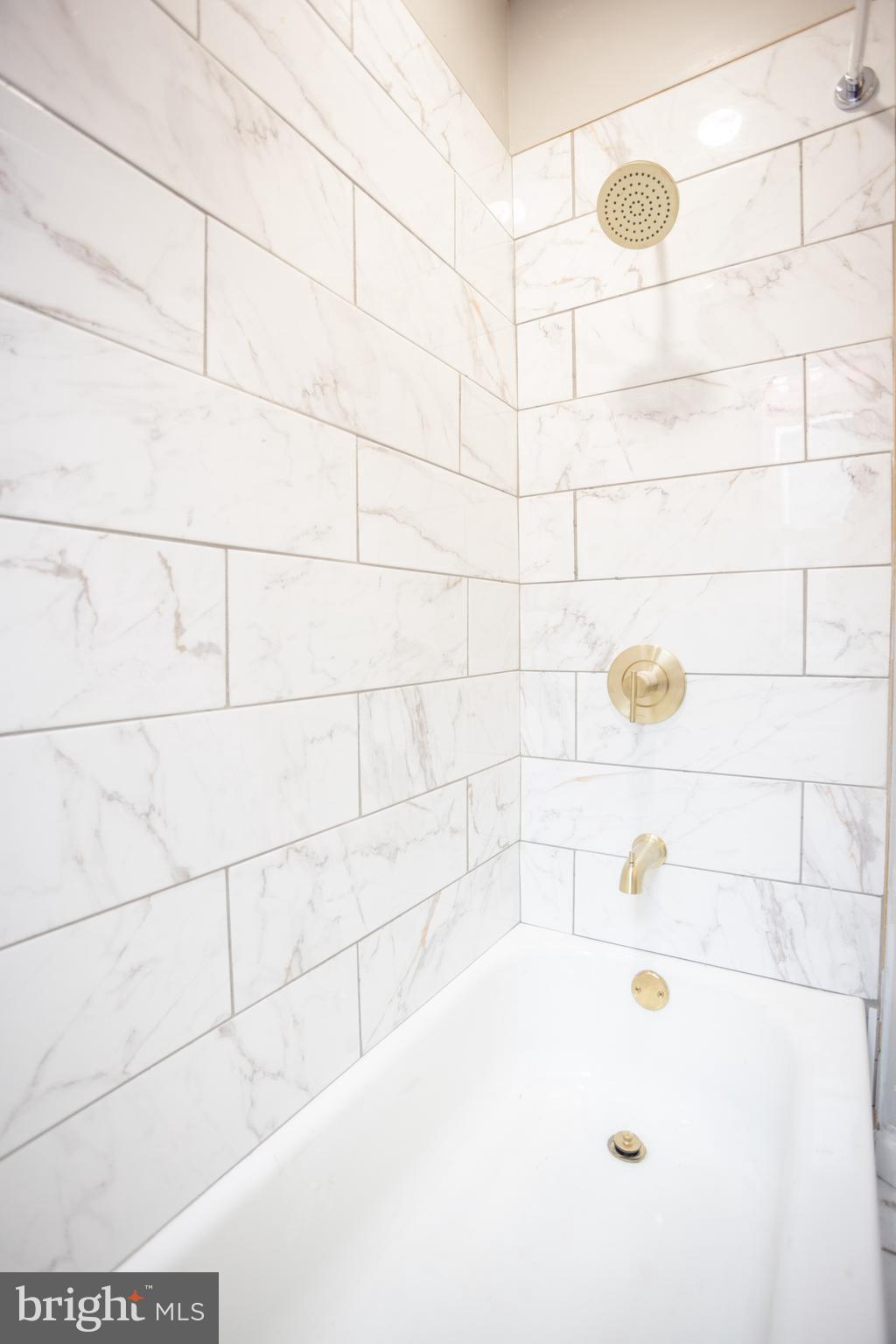 2337 N COLORADO STREET