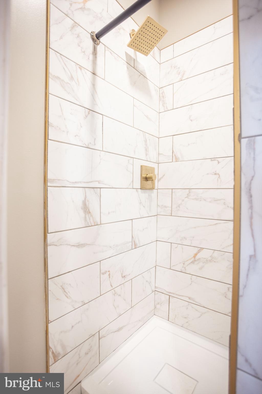 2337 N COLORADO STREET