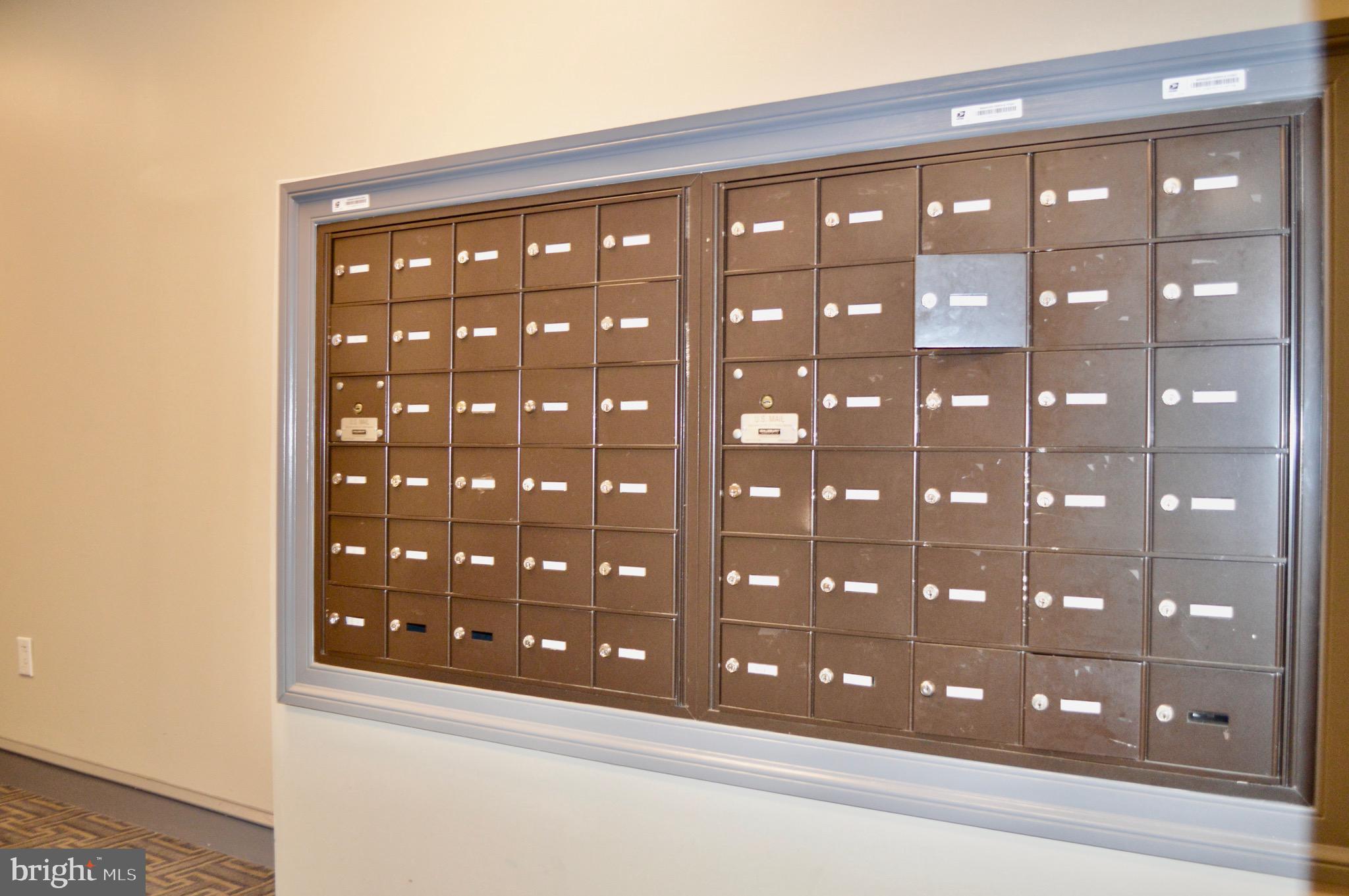 1811 CHESTNUT STREET UNIT 404