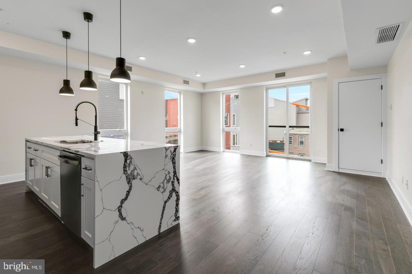 1868 FRANKFORD AVENUE 504