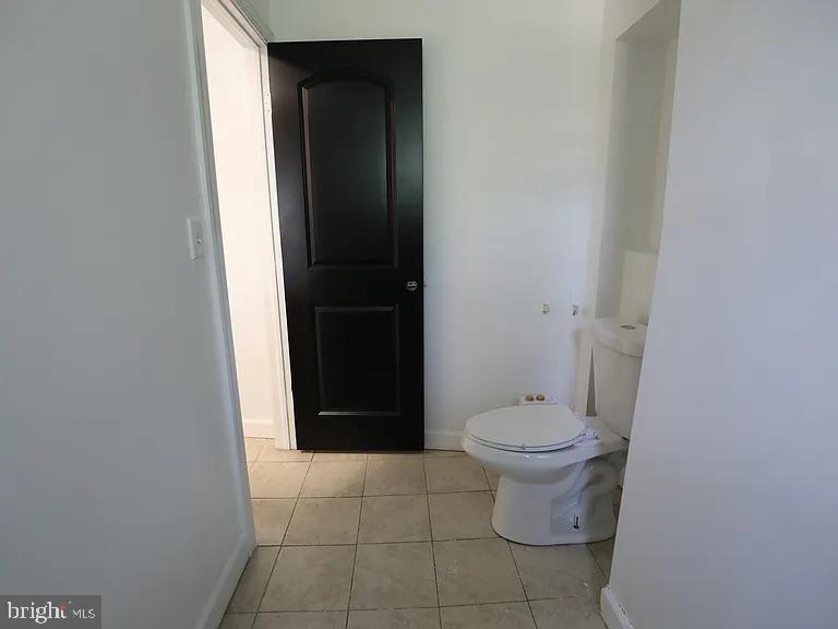 2400 E DAUPHIN STREET APT C