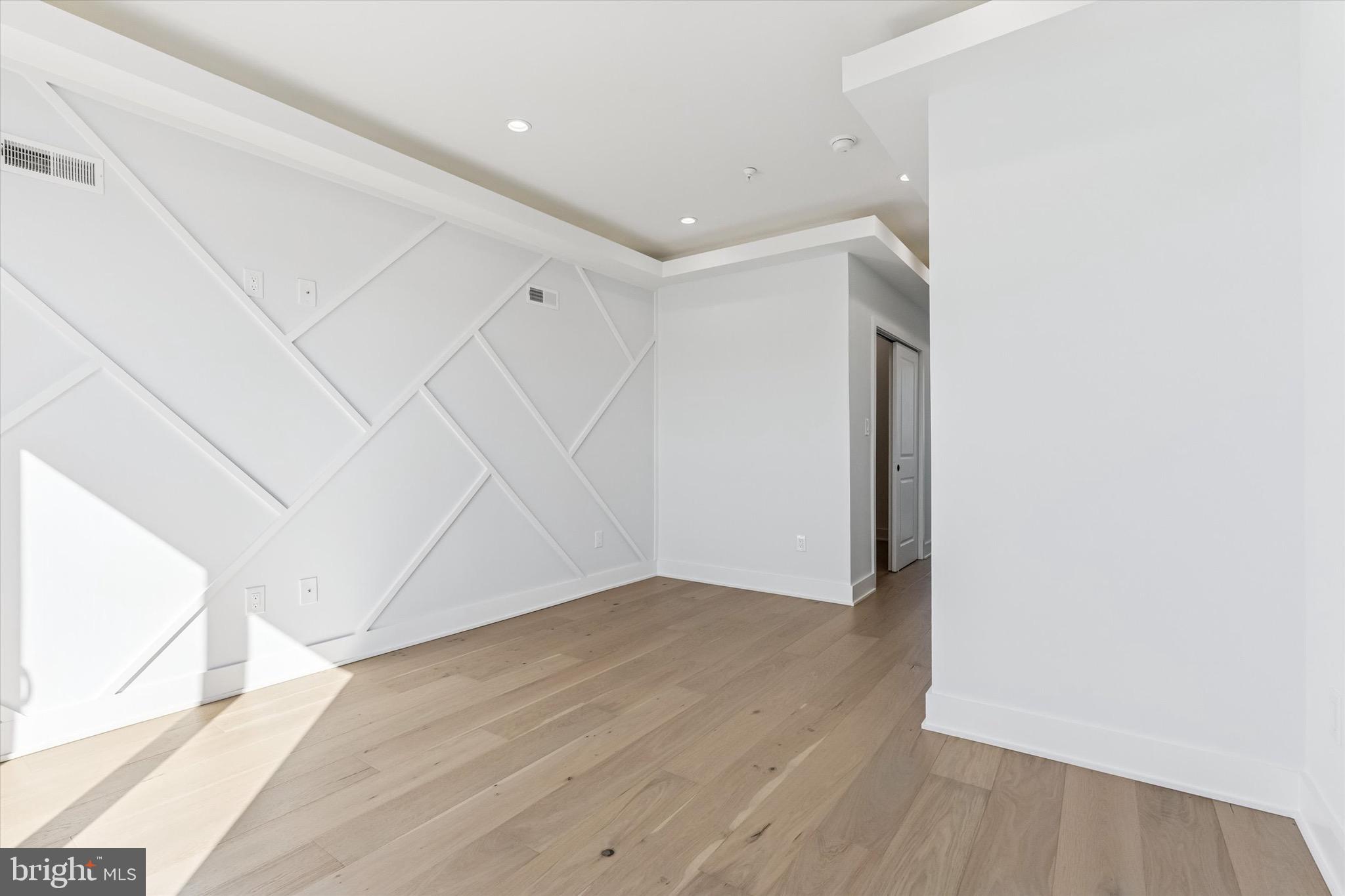 2751 E PACIFIC STREET