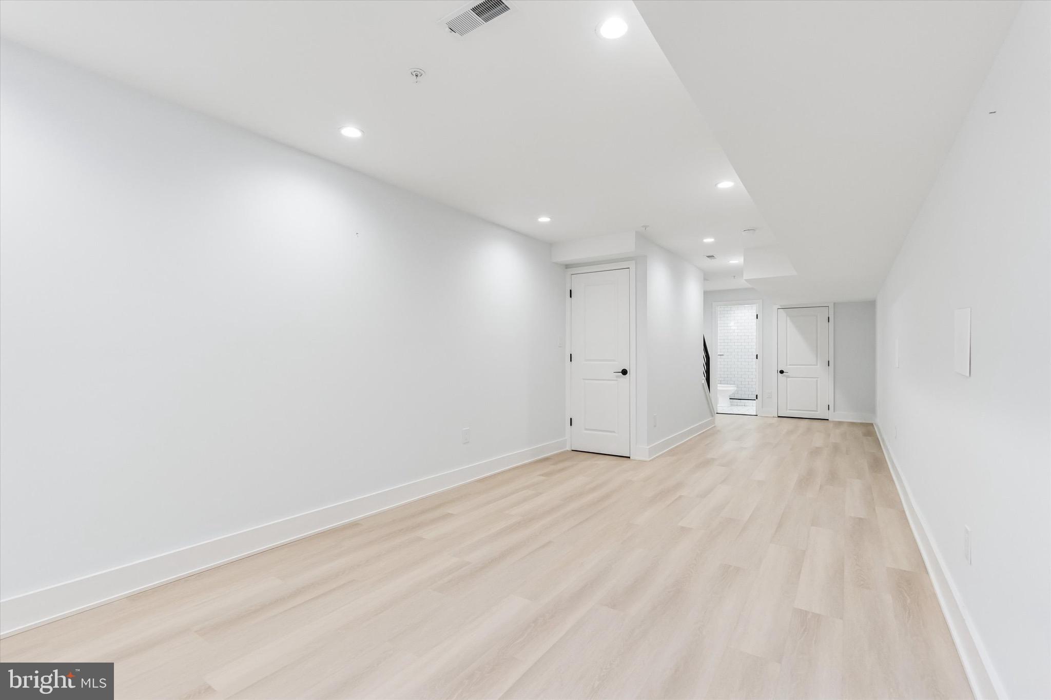 2751 E PACIFIC STREET