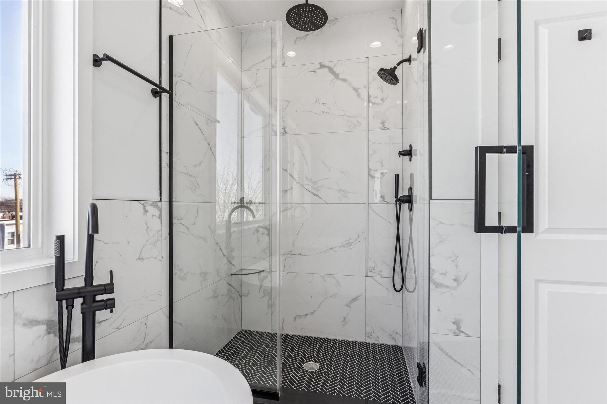 2751 E PACIFIC STREET