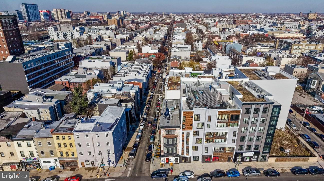 701 W GIRARD AVENUE 3