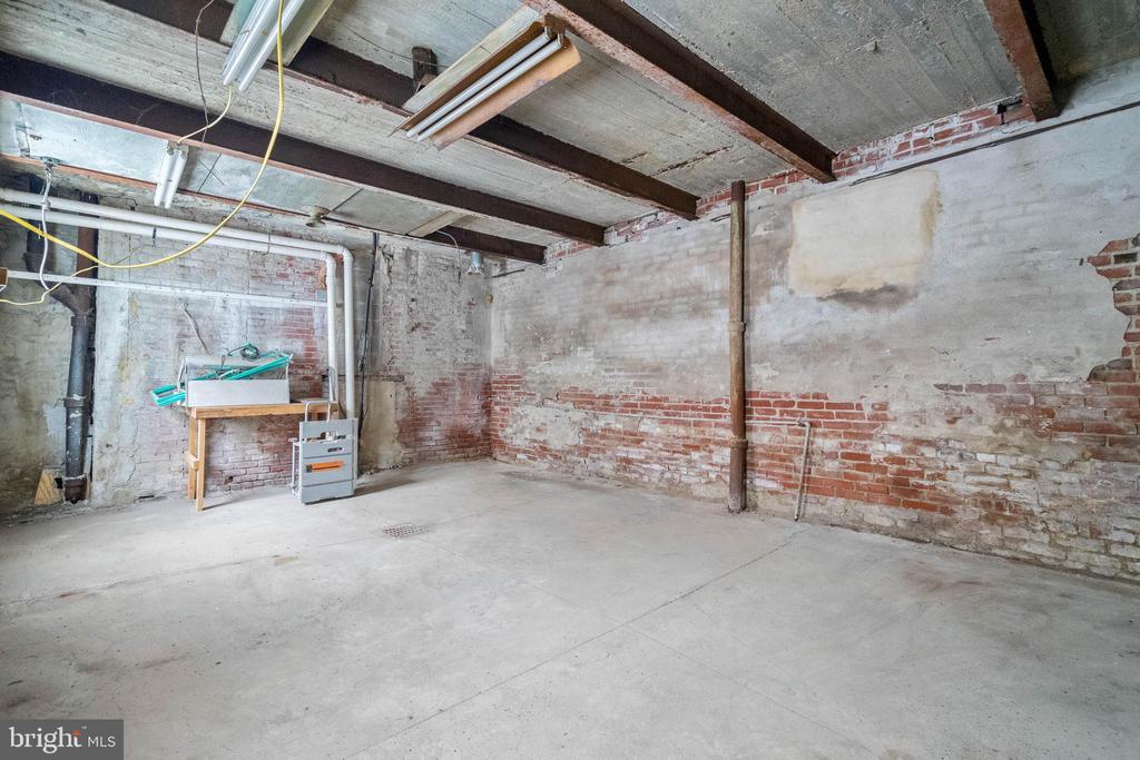 767 S 15TH STREET