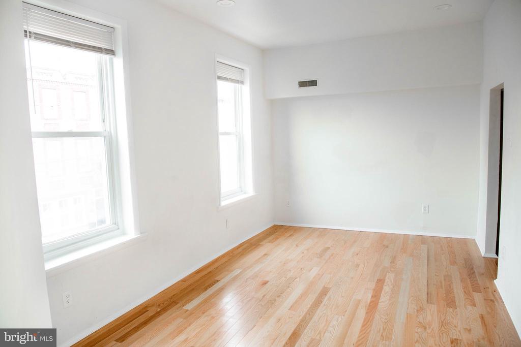 767 S 15TH STREET