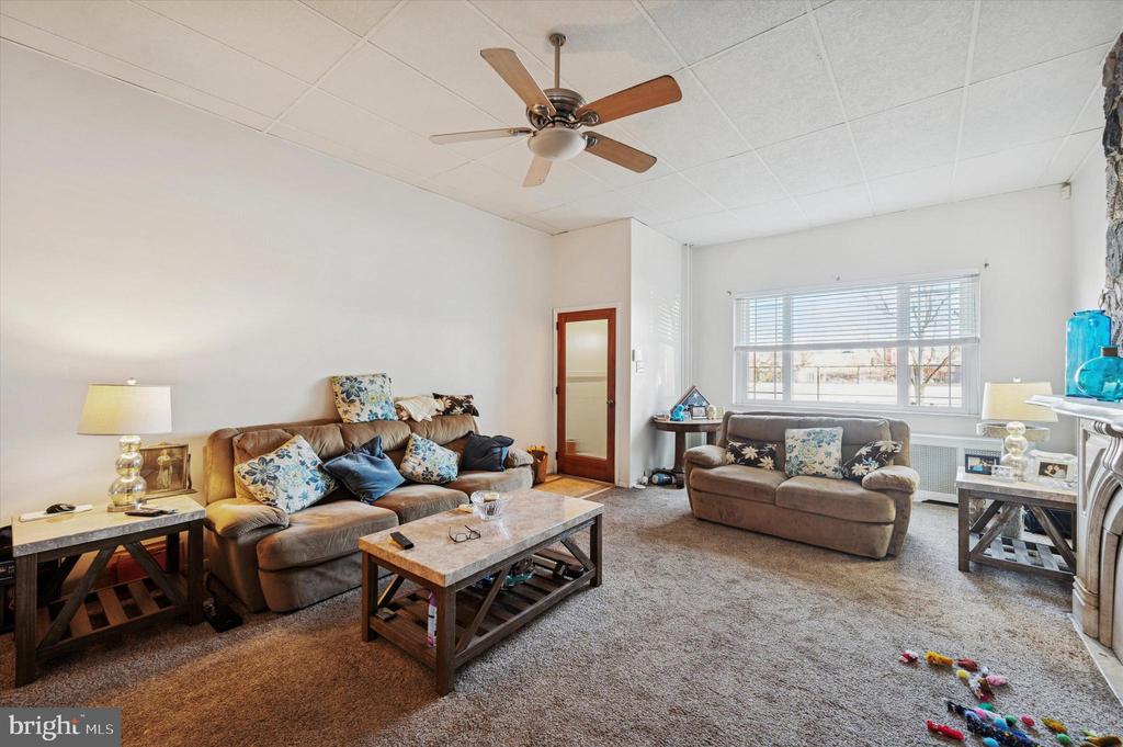 1226 S 10TH STREET
