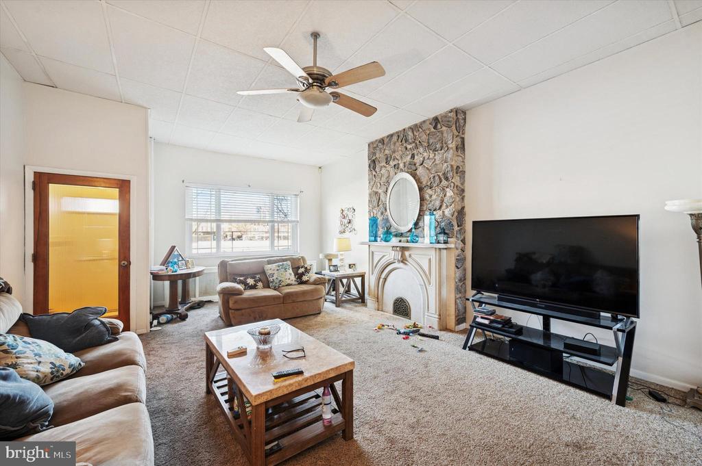1226 S 10TH STREET