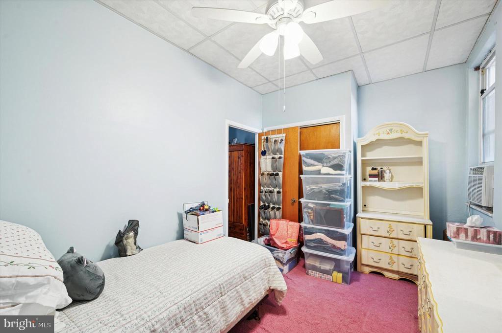 1226 S 10TH STREET