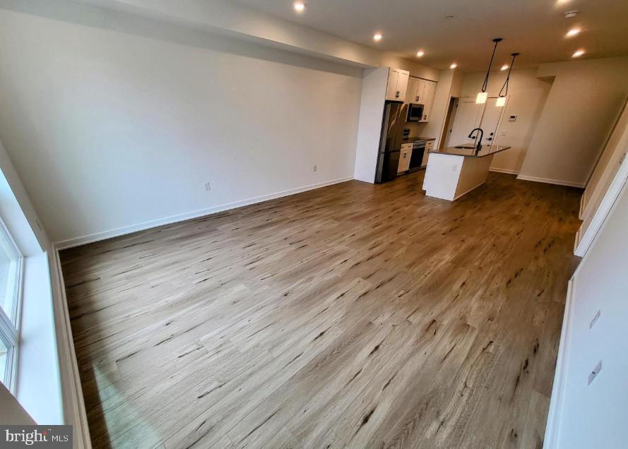 22 E RITTENHOUSE STREET 3