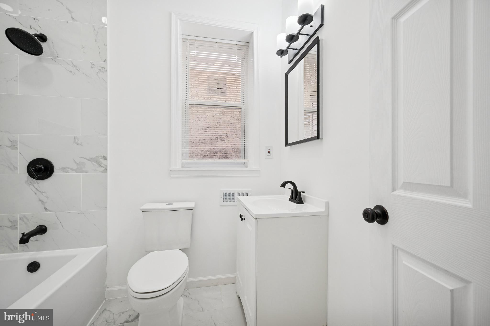 5326 REINHARD STREET