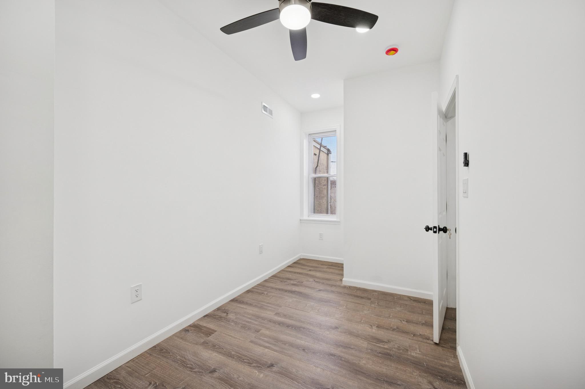 5326 REINHARD STREET