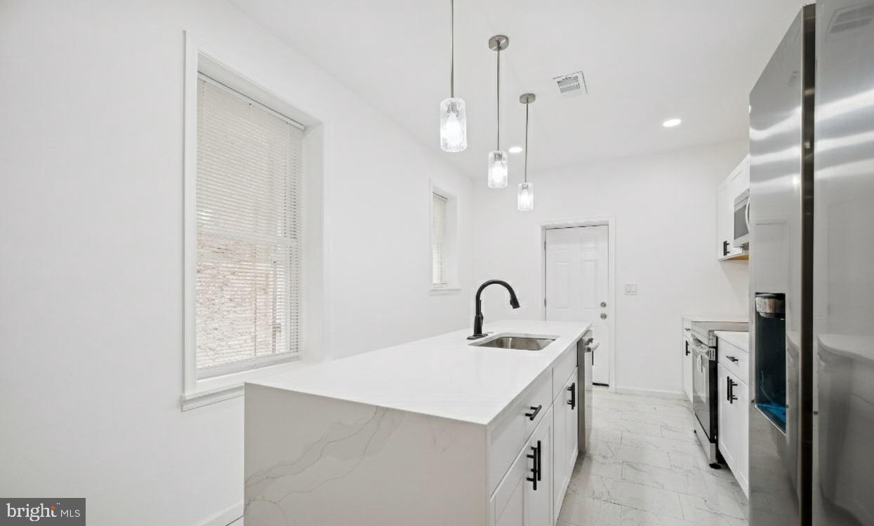 5326 REINHARD STREET