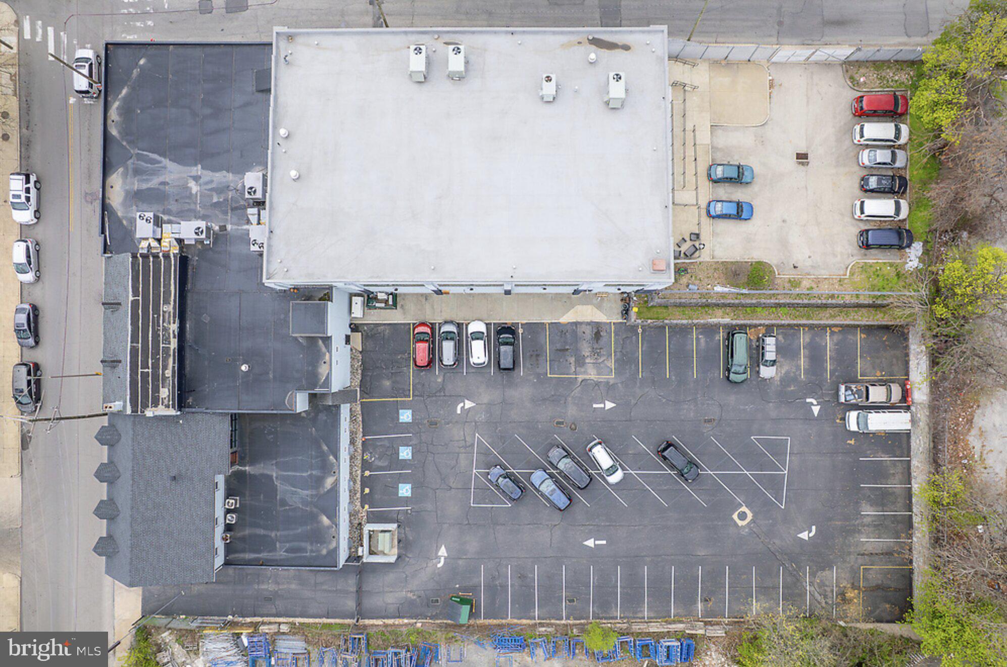 53 E ARMAT STREET 69