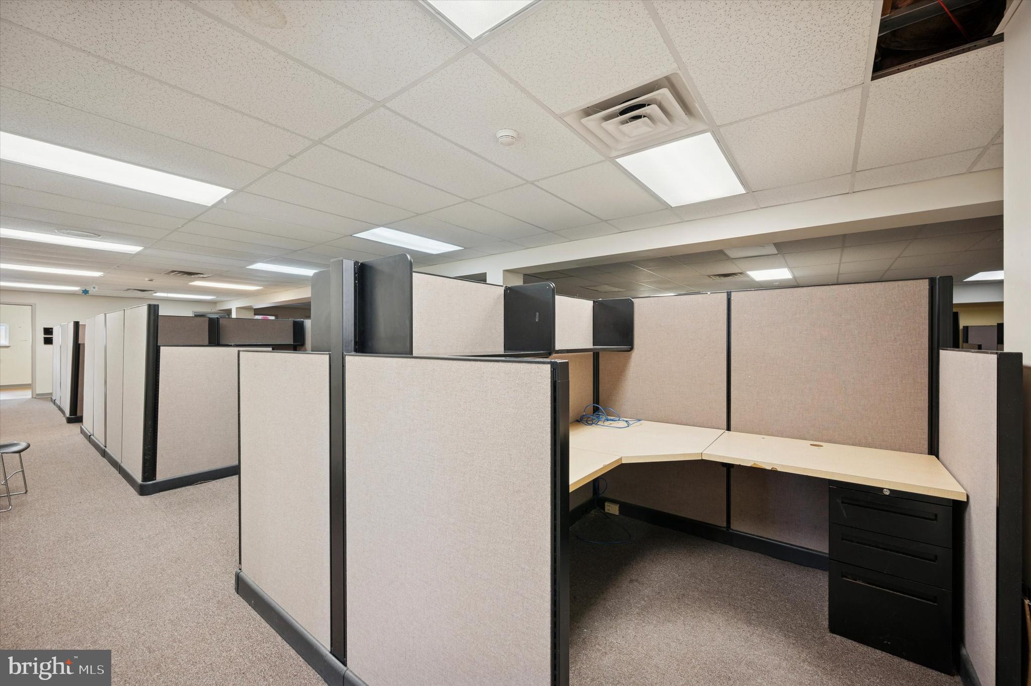 53 E ARMAT STREET 69