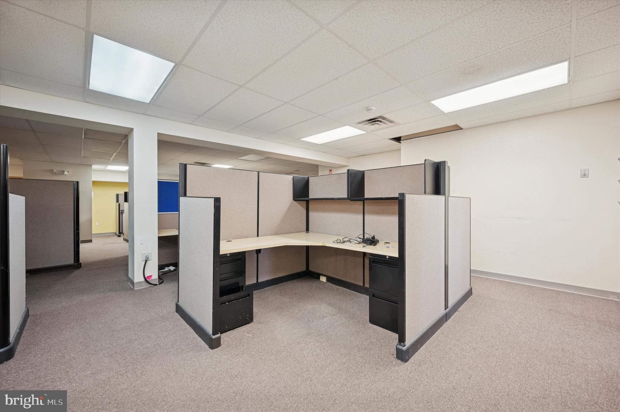 53 E ARMAT STREET 69