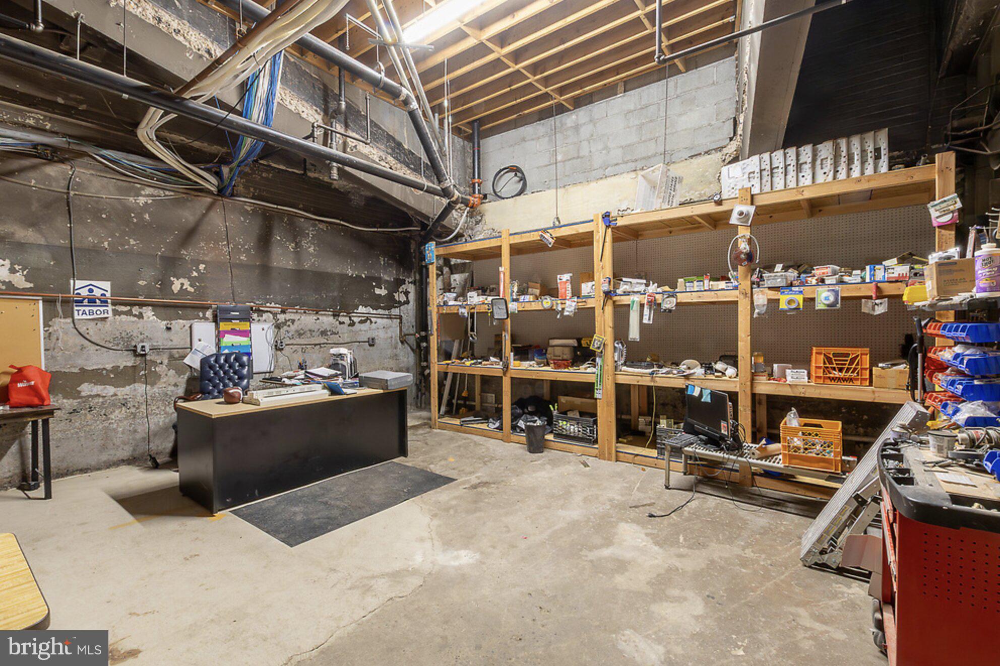 53 E ARMAT STREET 69