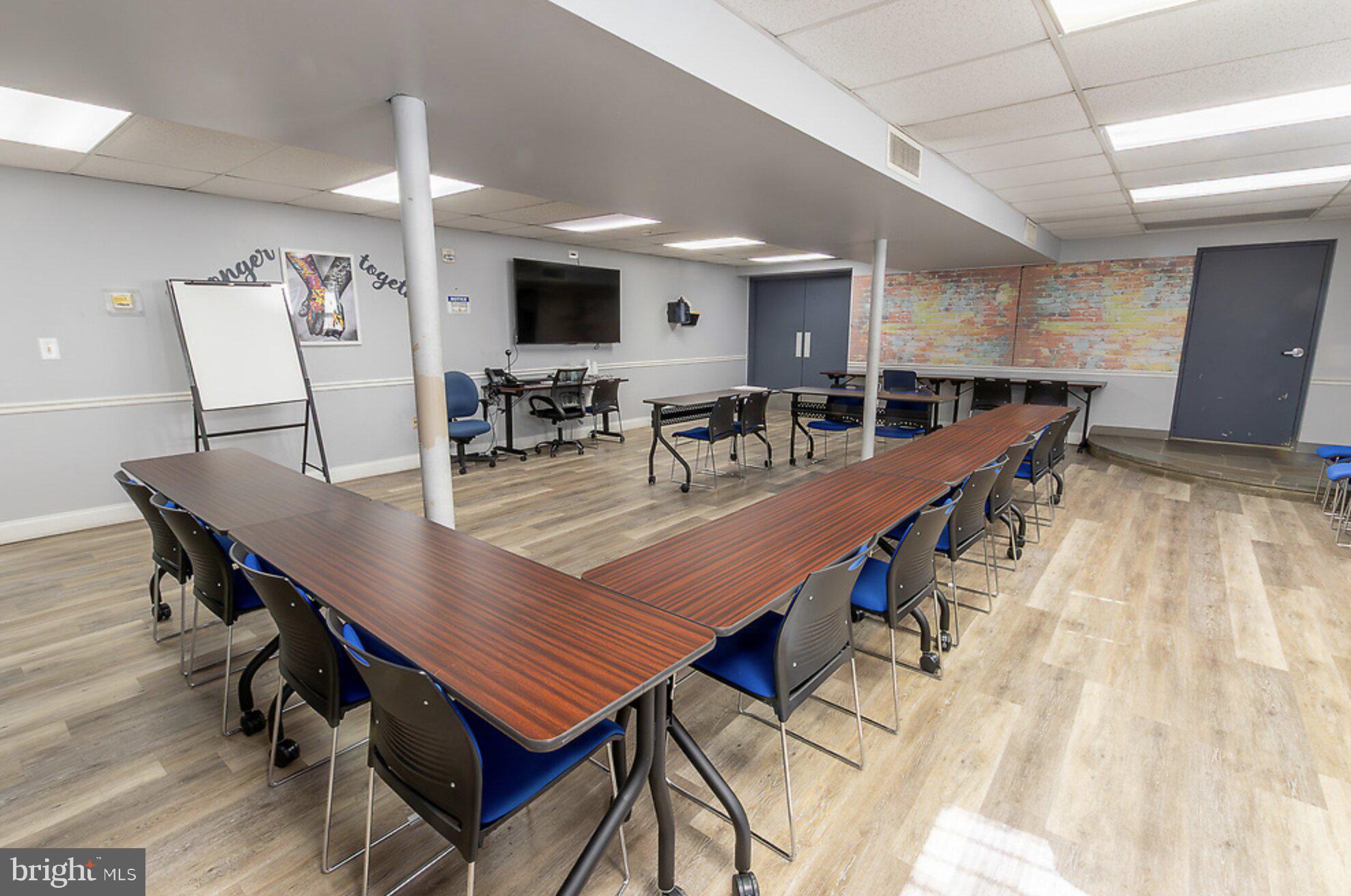 53 E ARMAT STREET 69