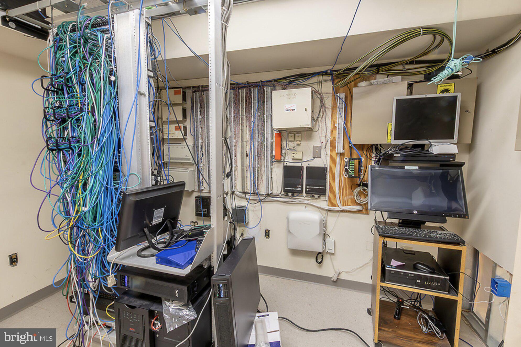 53 E ARMAT STREET 69