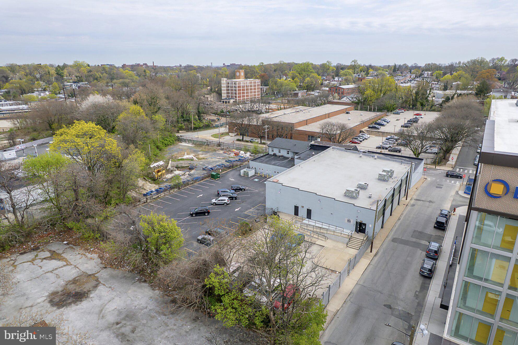 53 E ARMAT STREET 69