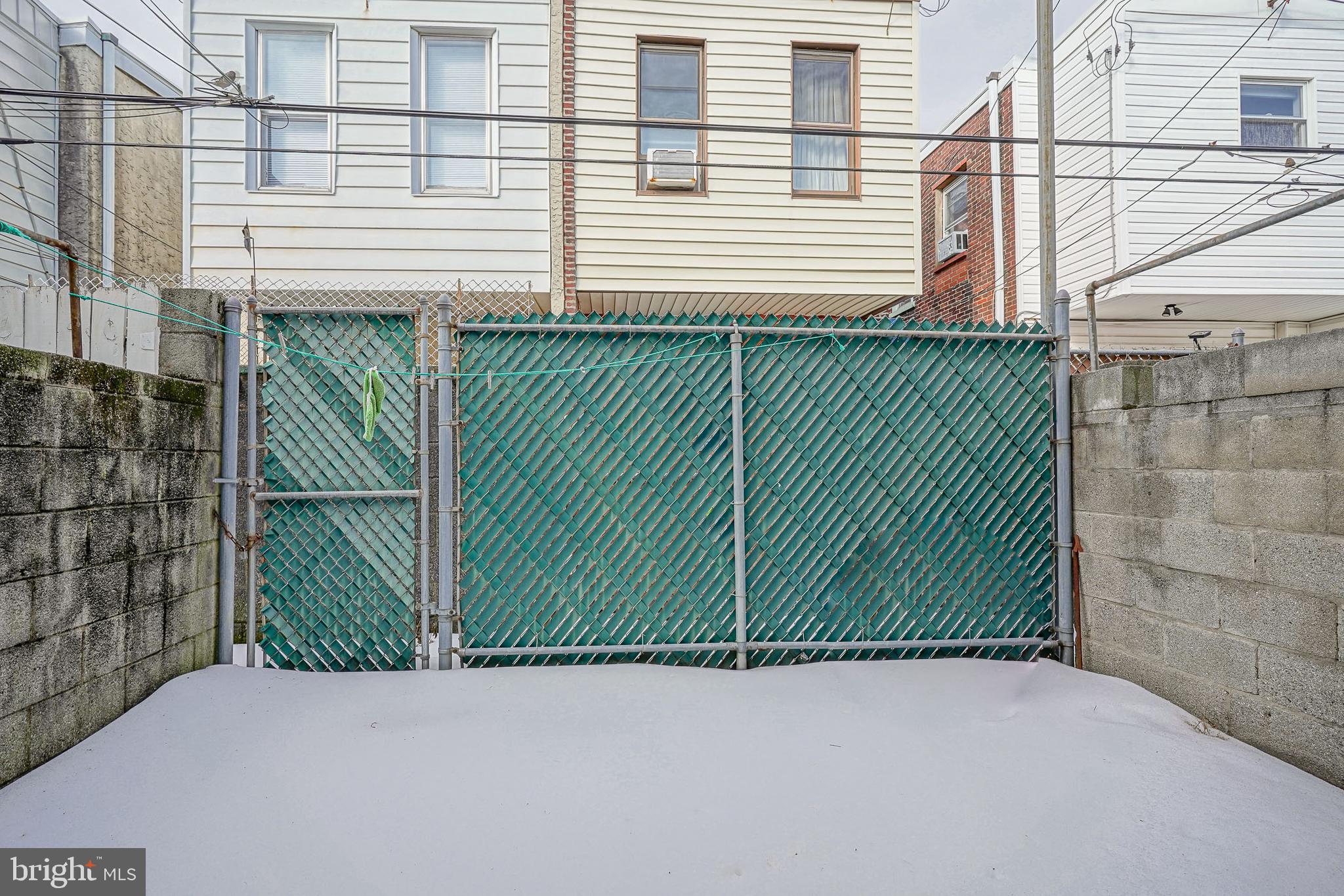 2522 S WARNOCK STREET