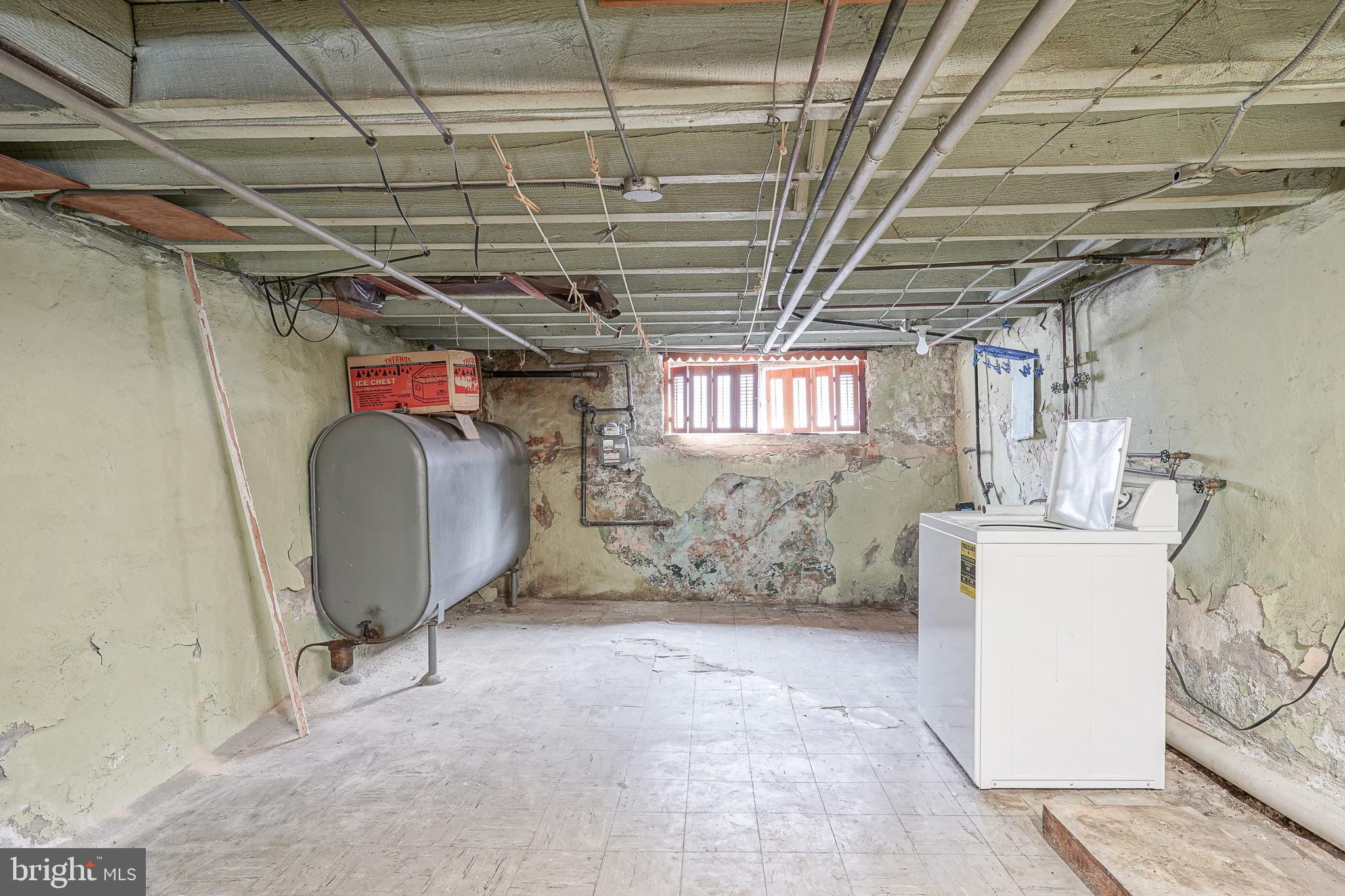 2522 S WARNOCK STREET