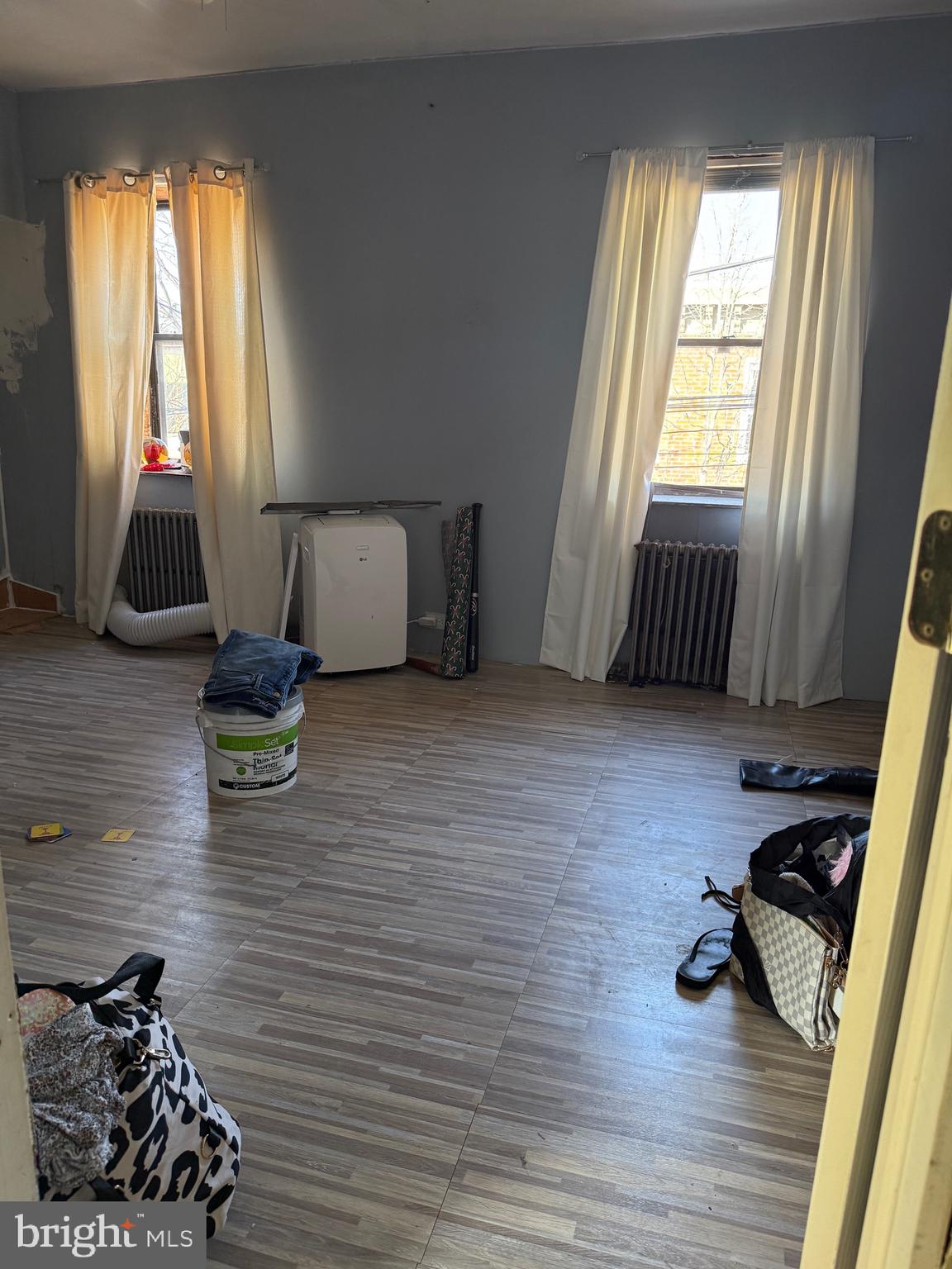 528 GREENWICH STREET