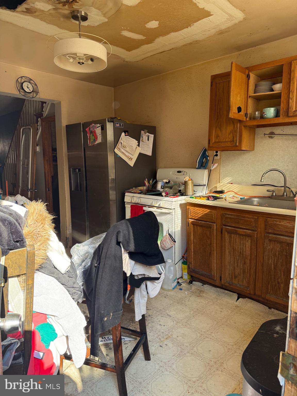 528 GREENWICH STREET