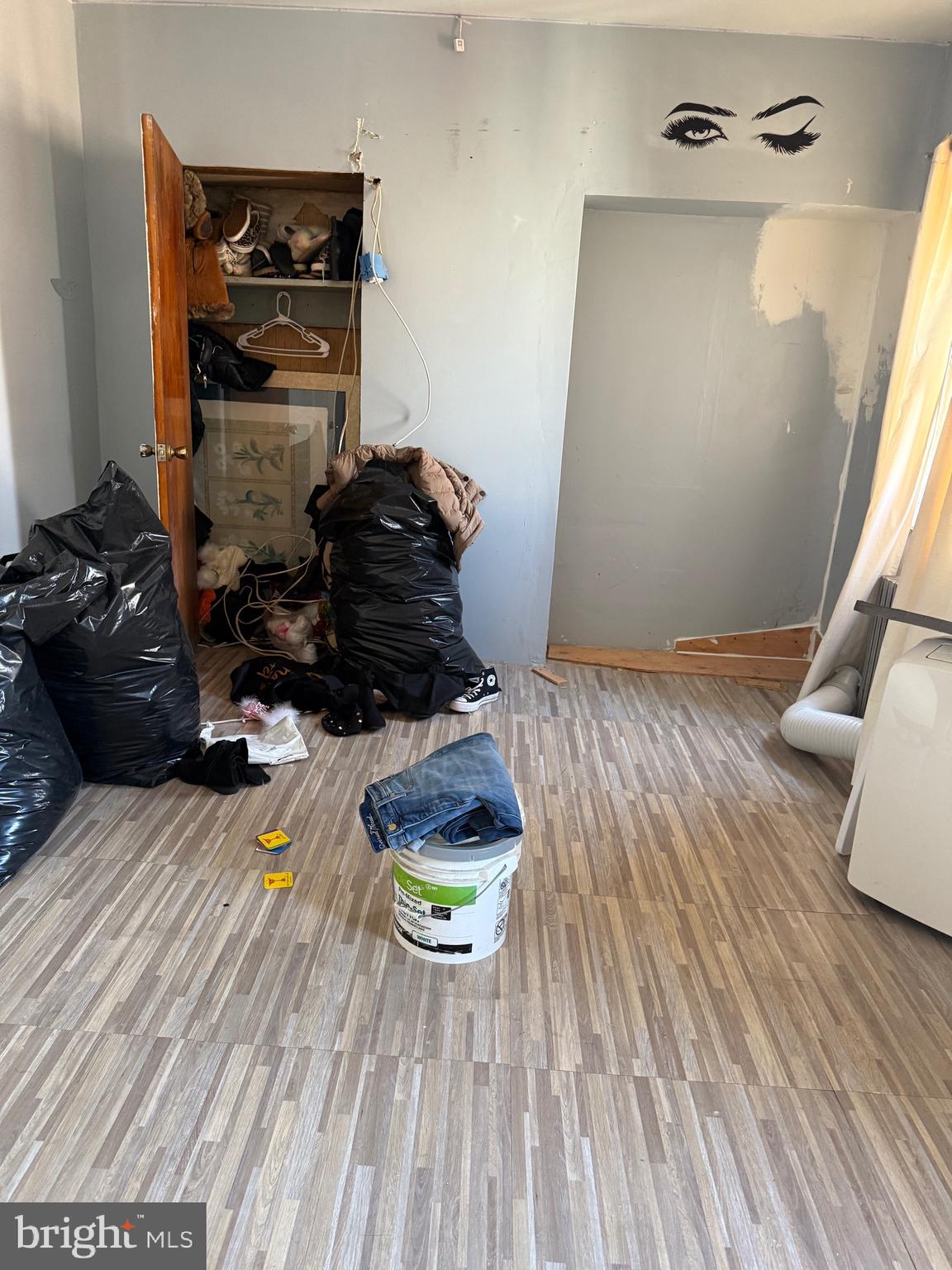 528 GREENWICH STREET