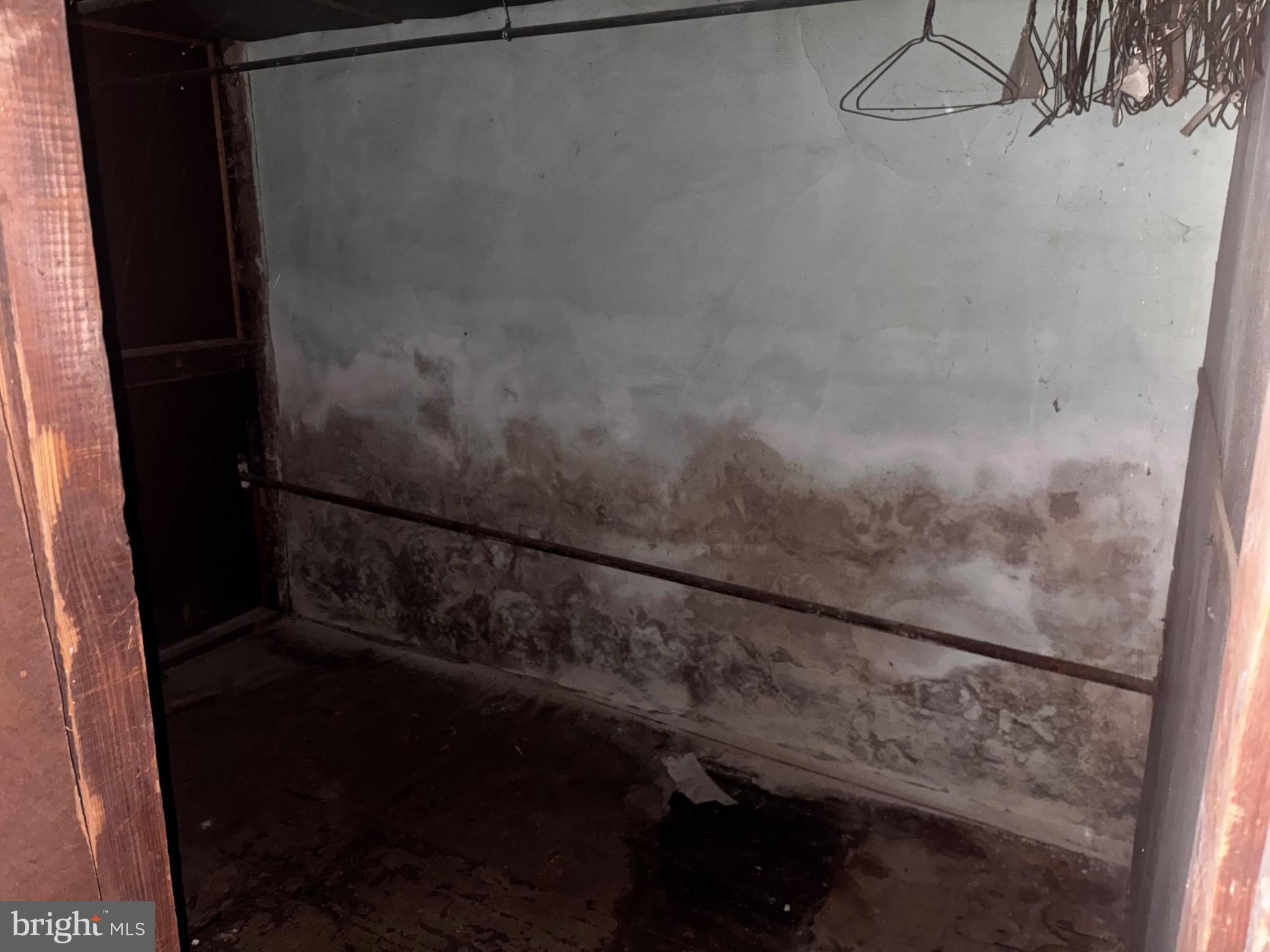 6015 CATHARINE STREET