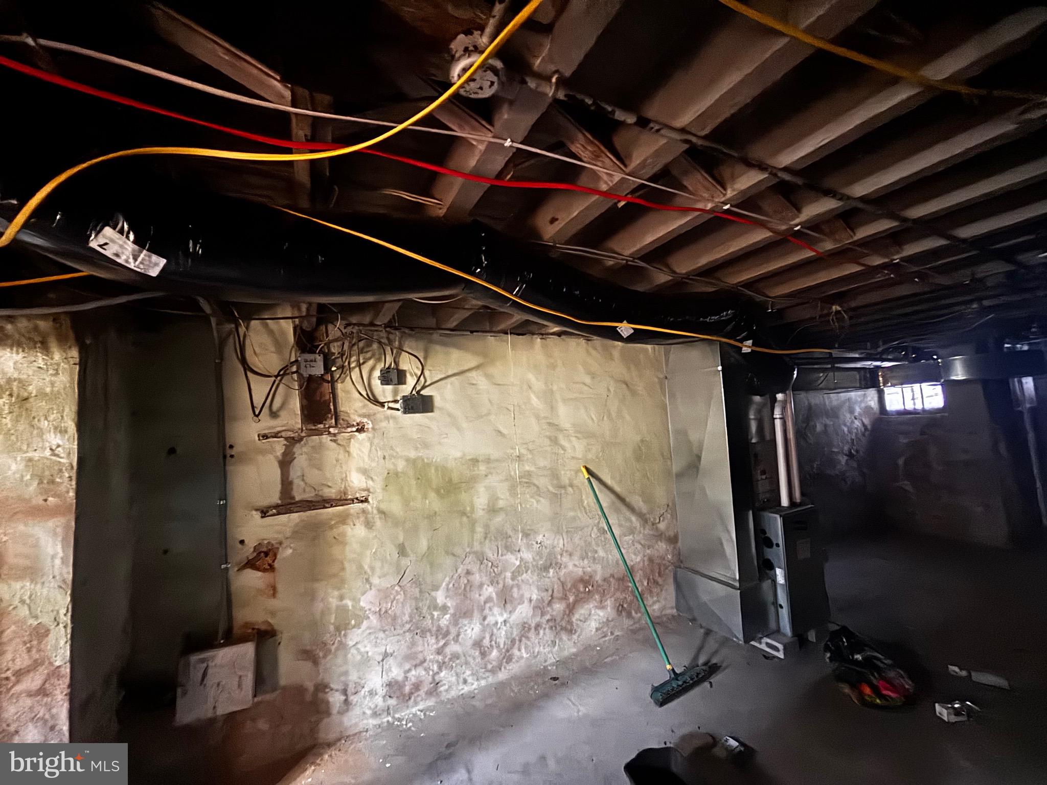 6015 CATHARINE STREET