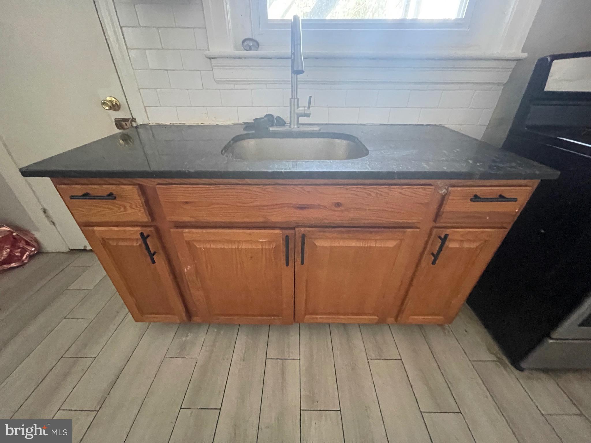 6015 CATHARINE STREET