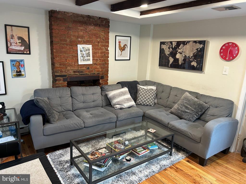 414 S 15TH STREET 3R