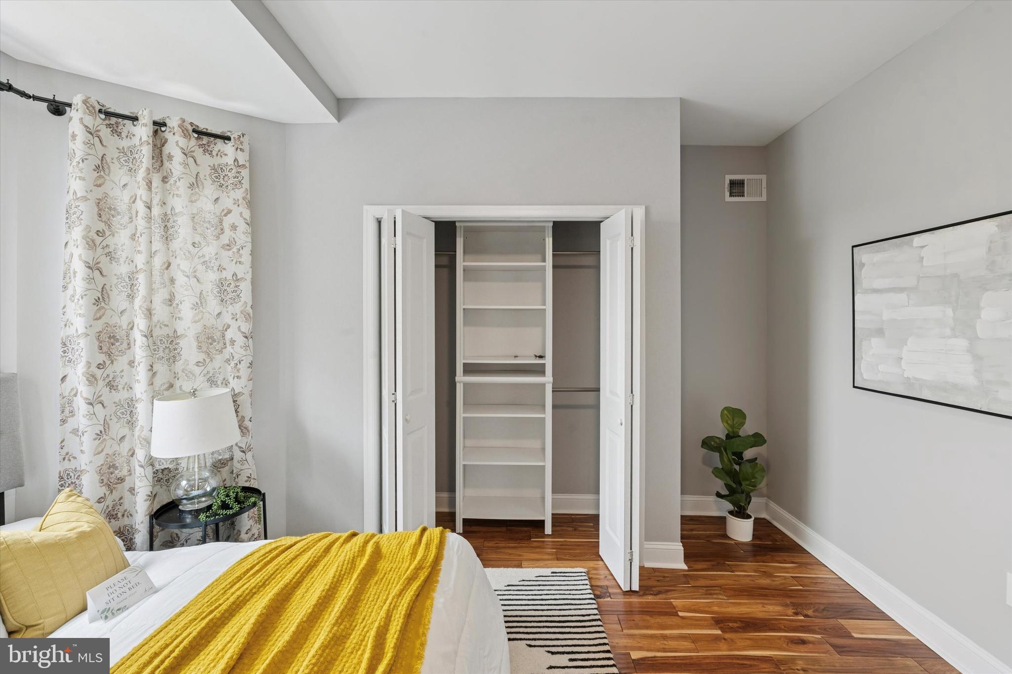 1623 N CORLIES STREET