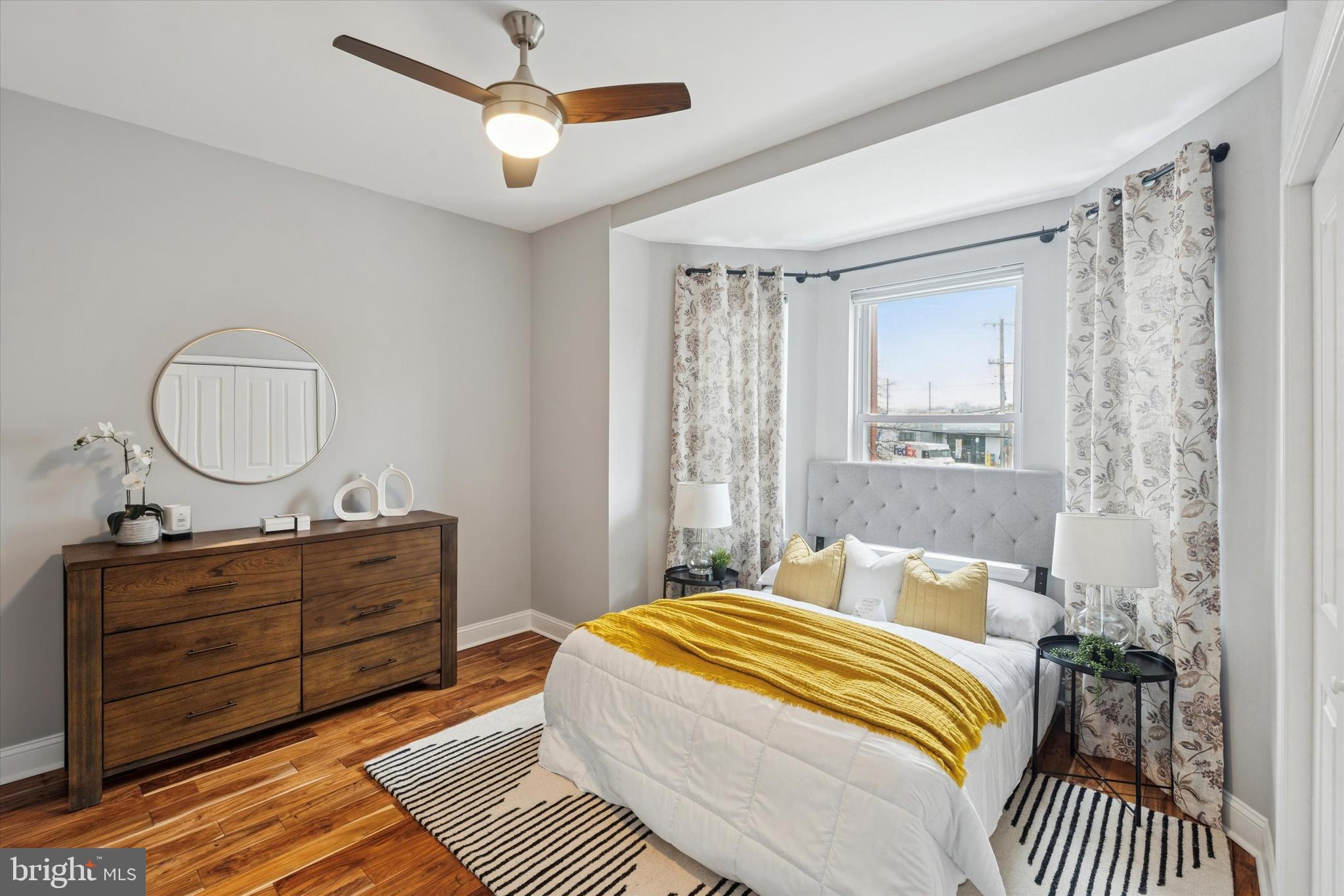 1623 N CORLIES STREET