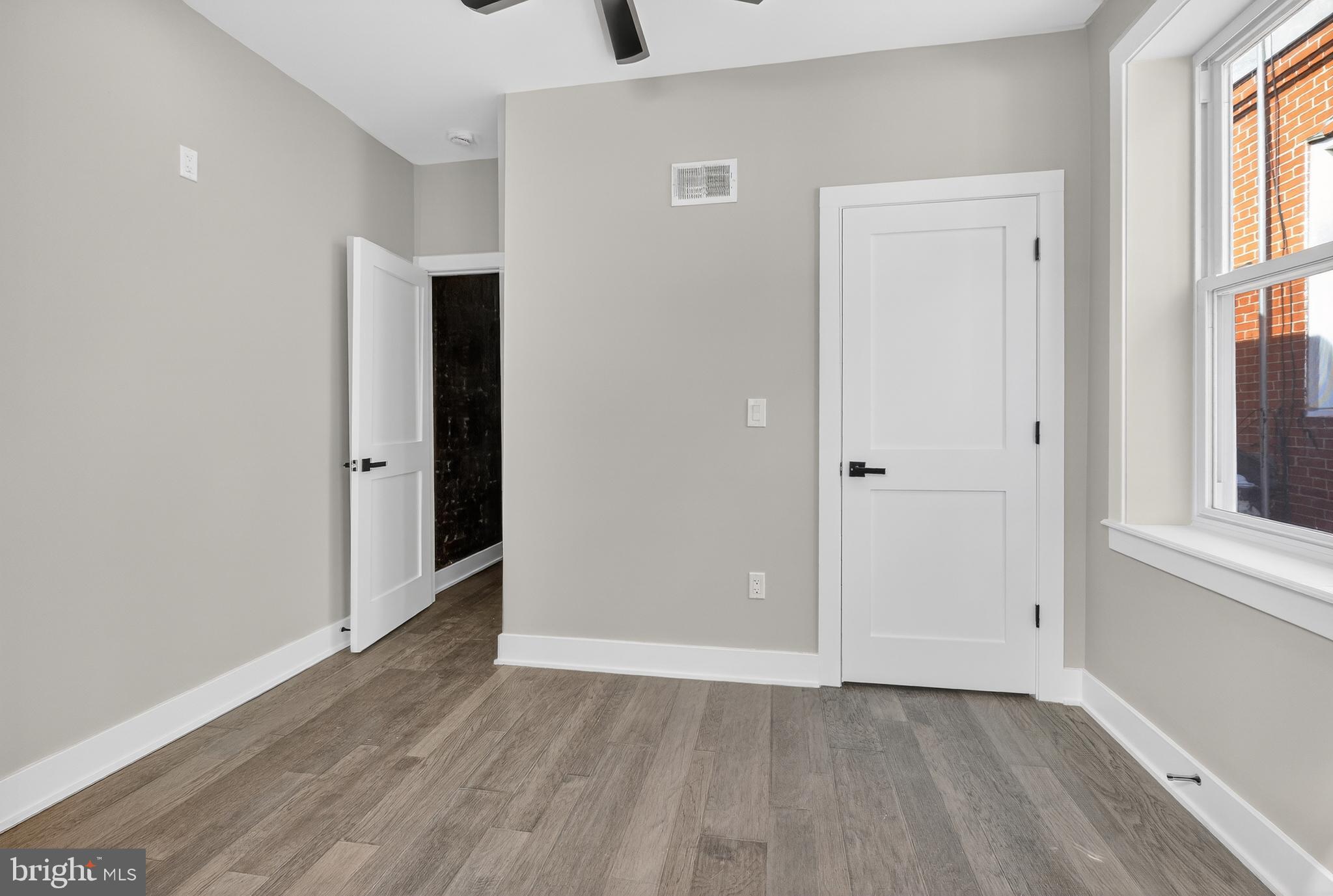 34 W SHARPNACK STREET