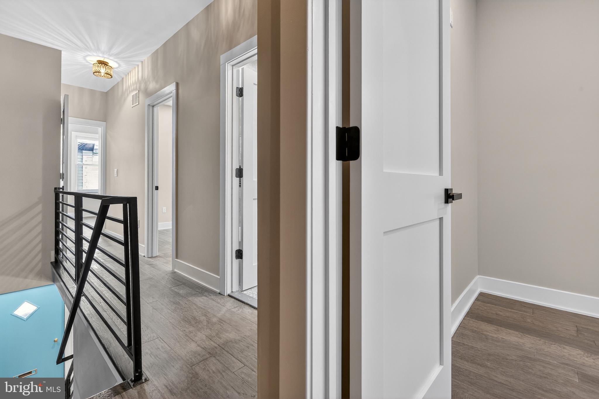 34 W SHARPNACK STREET