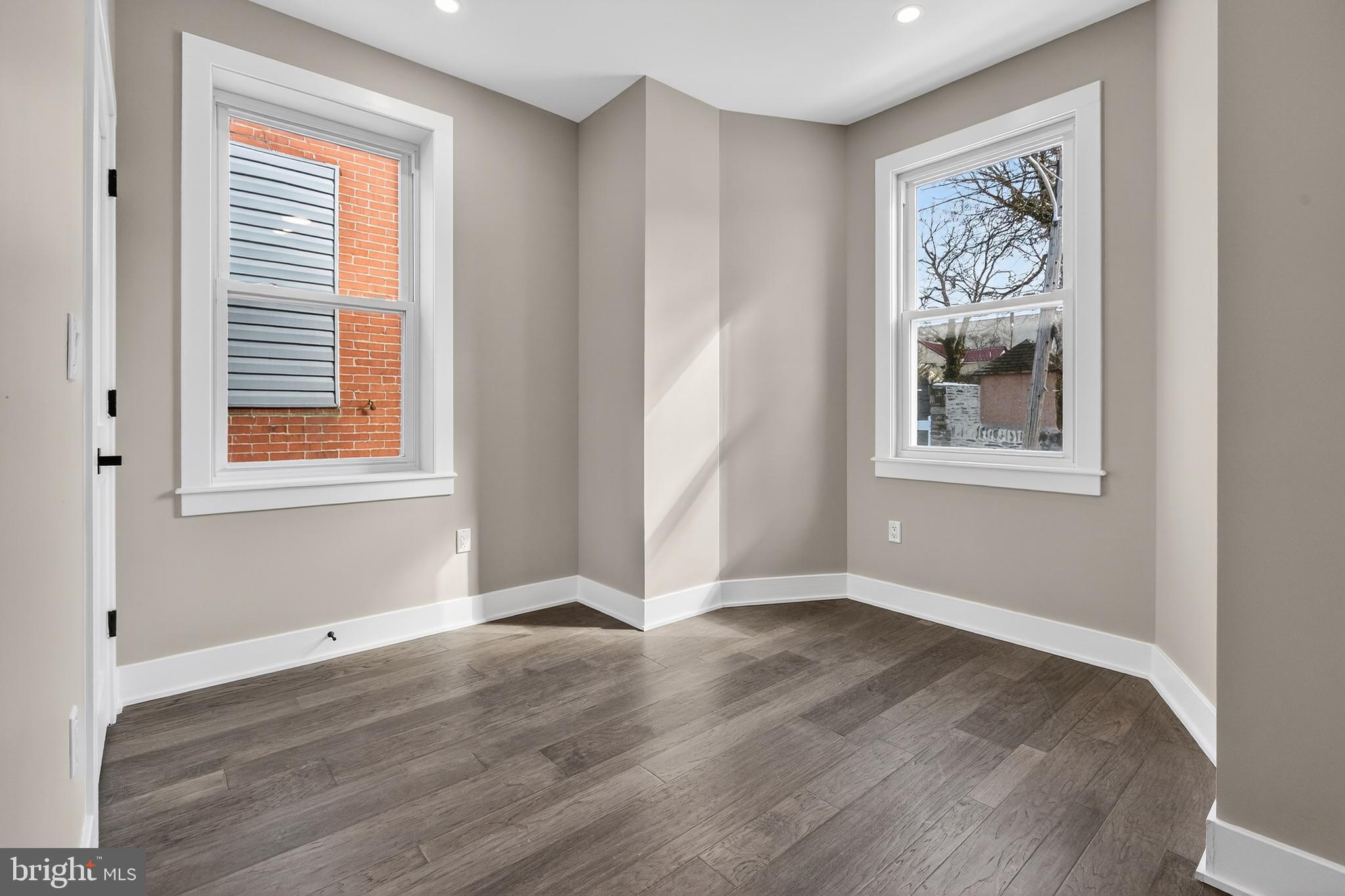 34 W SHARPNACK STREET