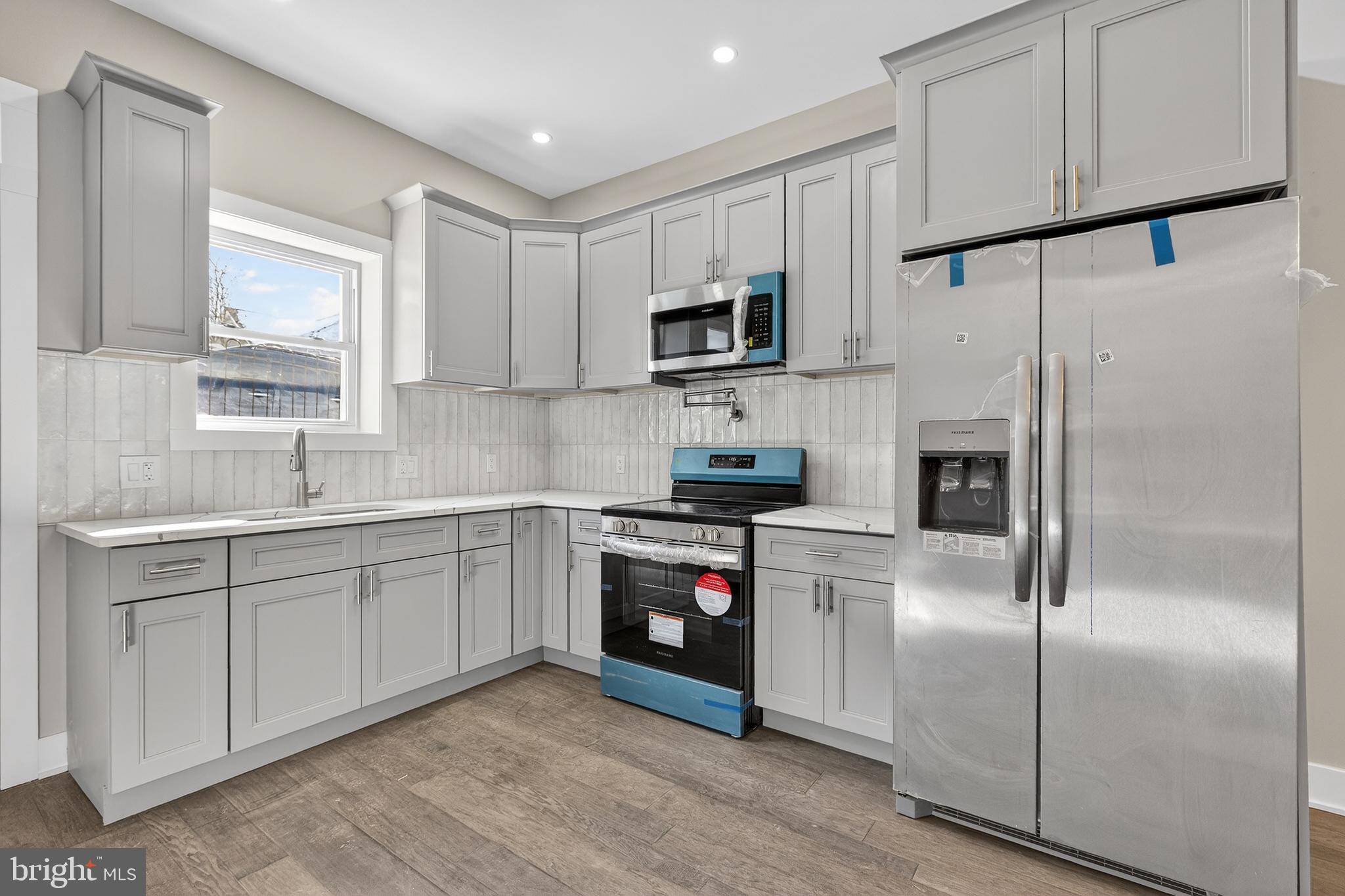 34 W SHARPNACK STREET