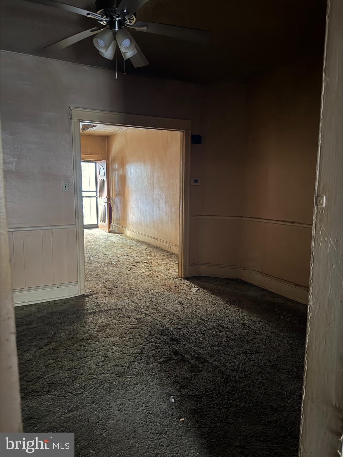 4547 N SMEDLEY STREET