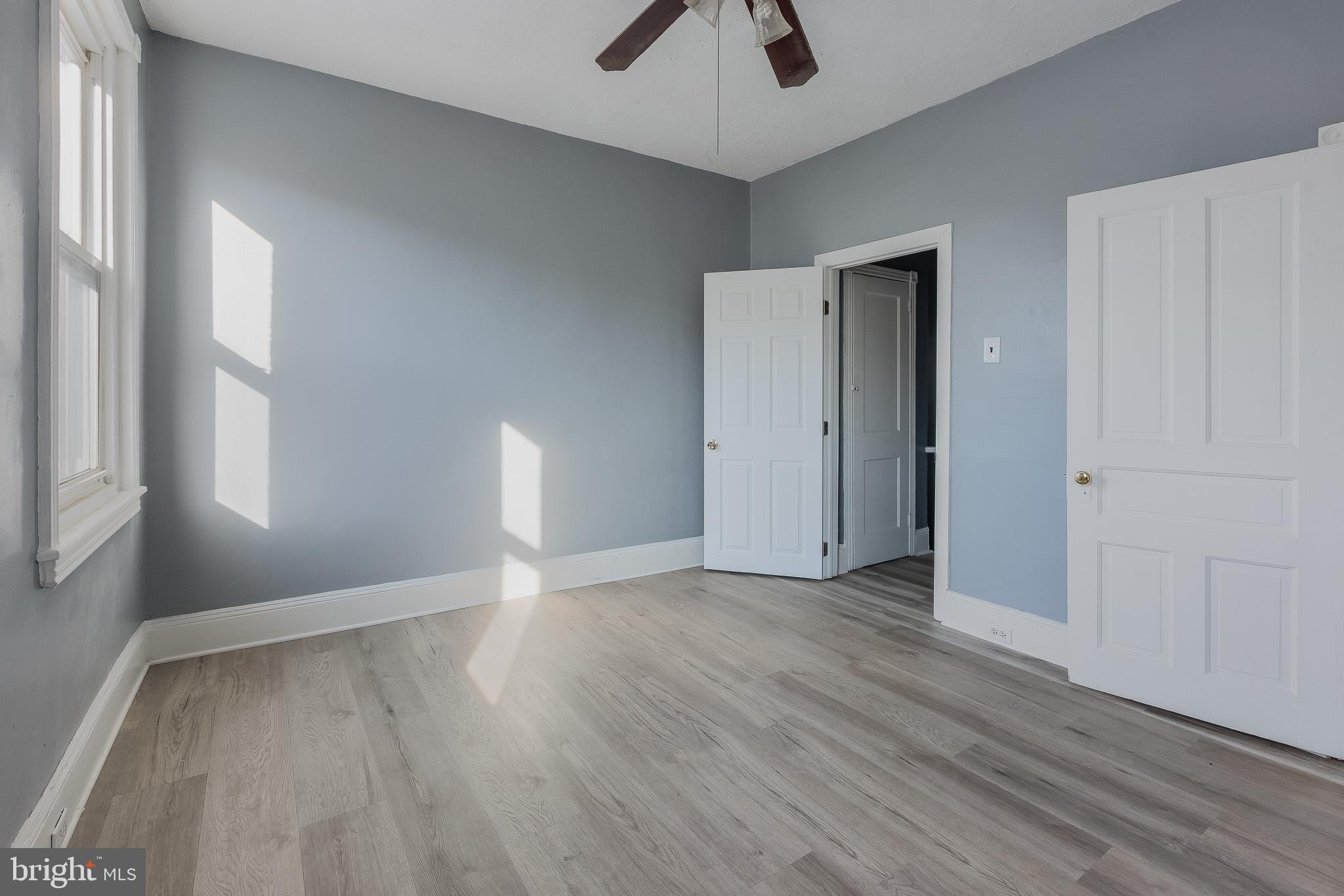 2661 N DOUGLAS STREET