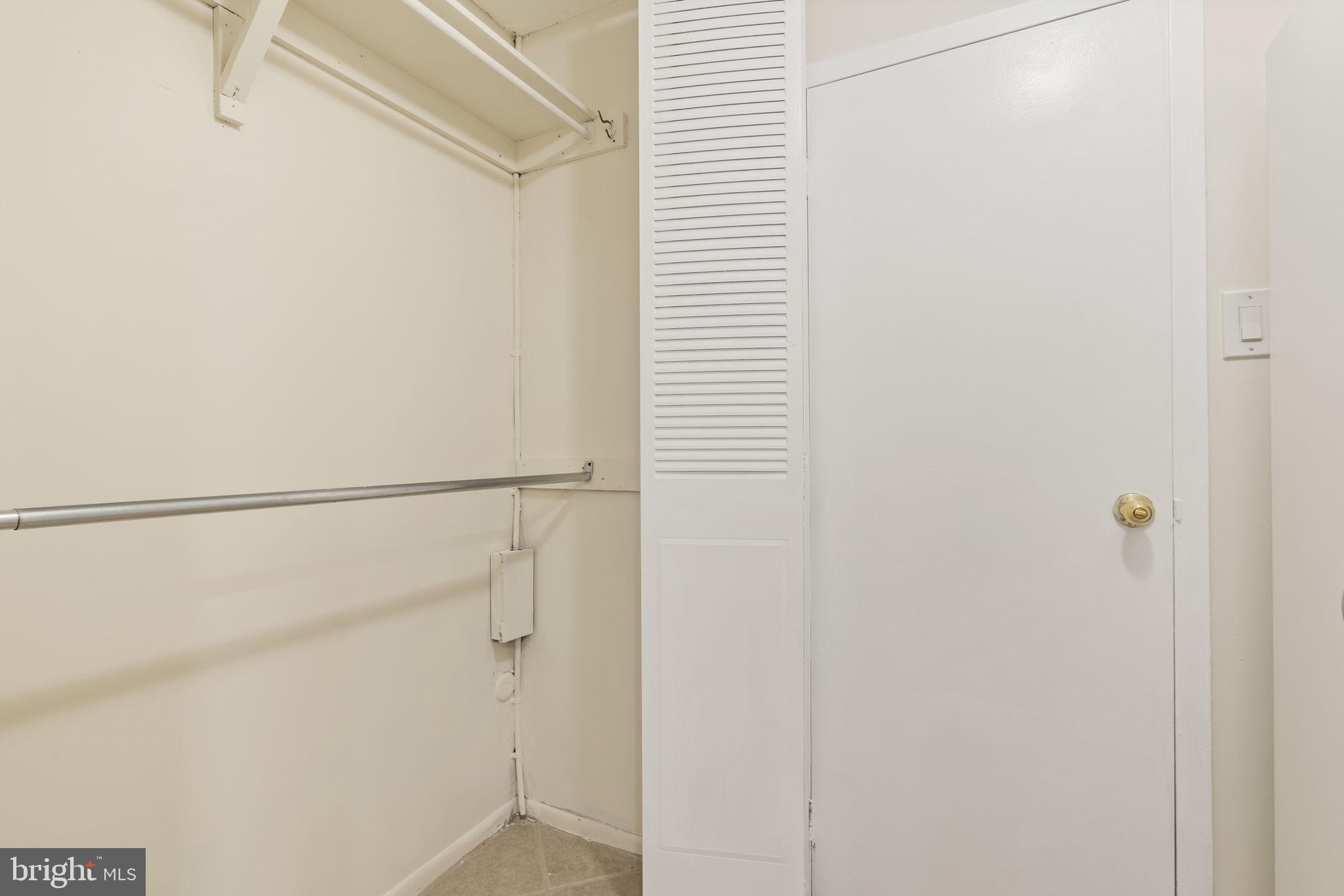 1901 JOHN F KENNEDY BOULEVARD 816