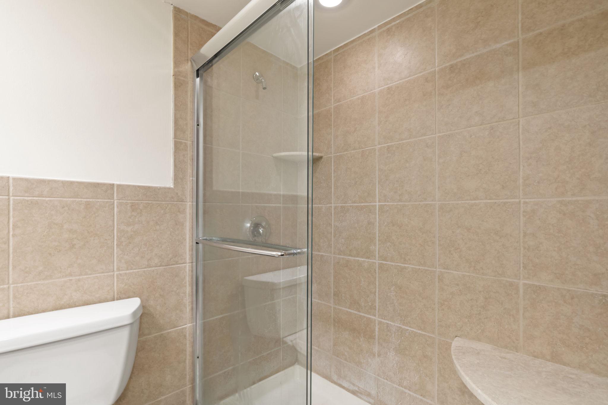 1901 JOHN F KENNEDY BOULEVARD 816