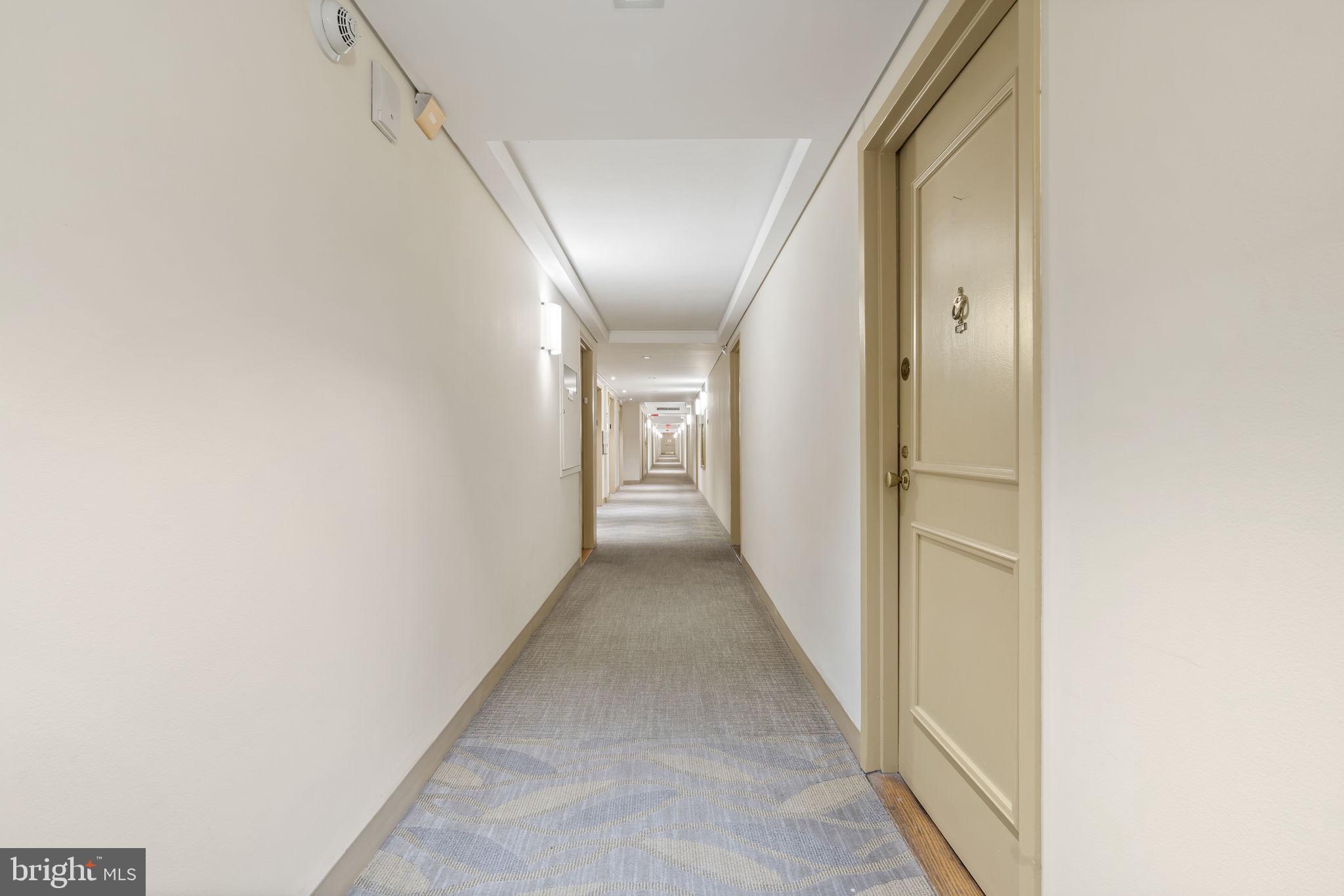 1901 JOHN F KENNEDY BOULEVARD 816