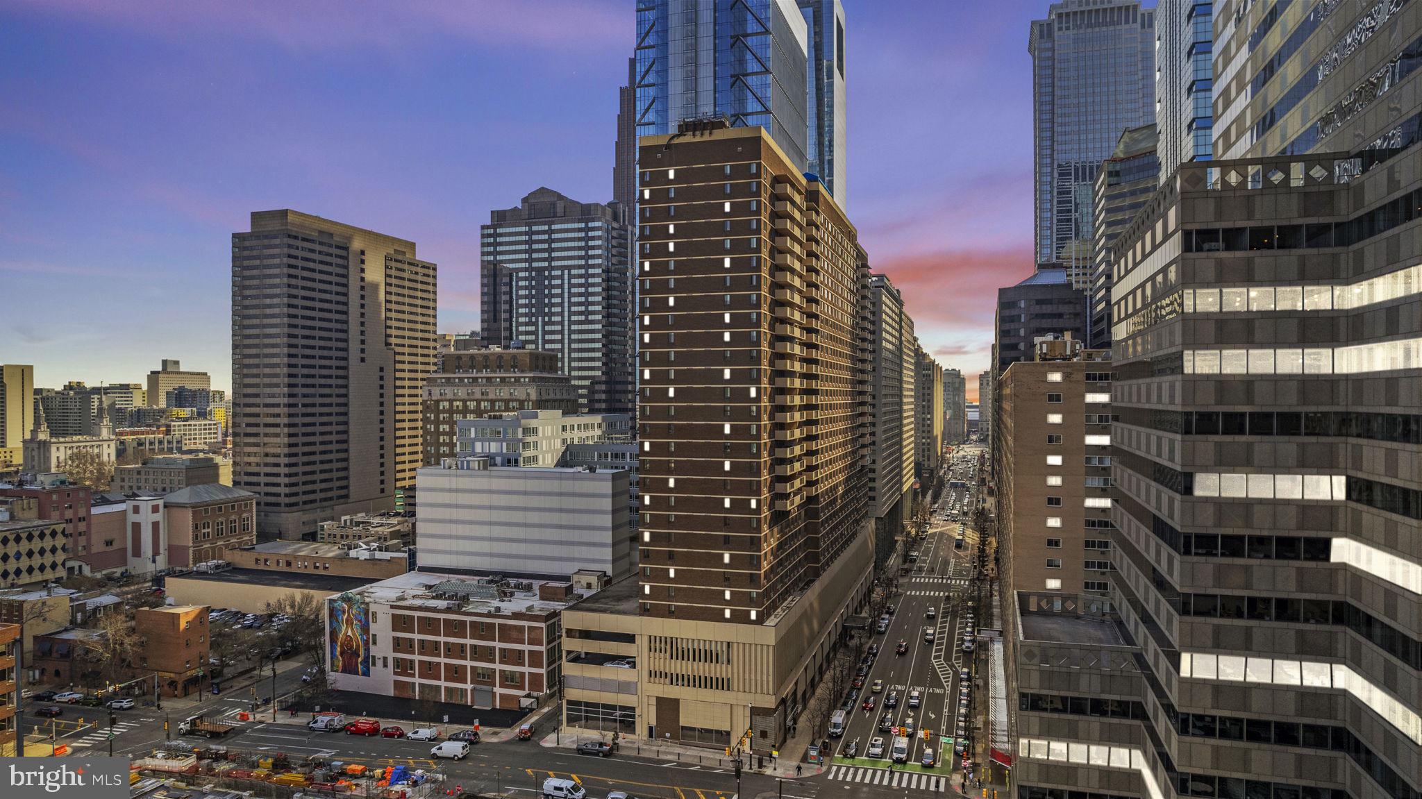 1901 JOHN F KENNEDY BOULEVARD 816