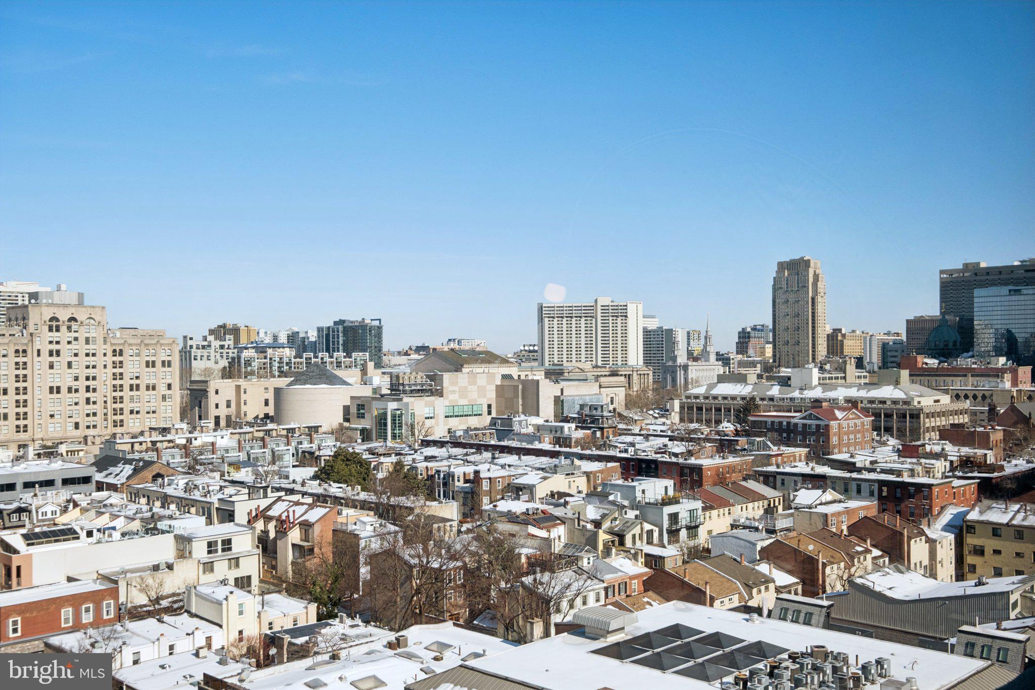 2200 ARCH STREET 902